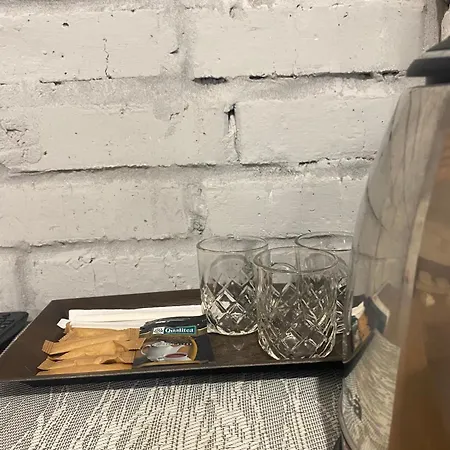 Hotel лісапед на зустрічній