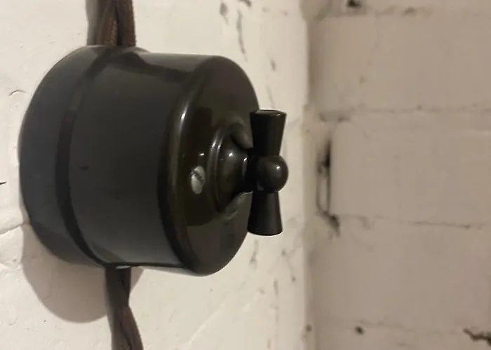 Hotel лісапед на зустрічній *