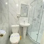 лісапед на зустрічній Hotel Lviv