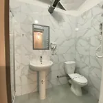 лісапед на зустрічній Hotel Lviv